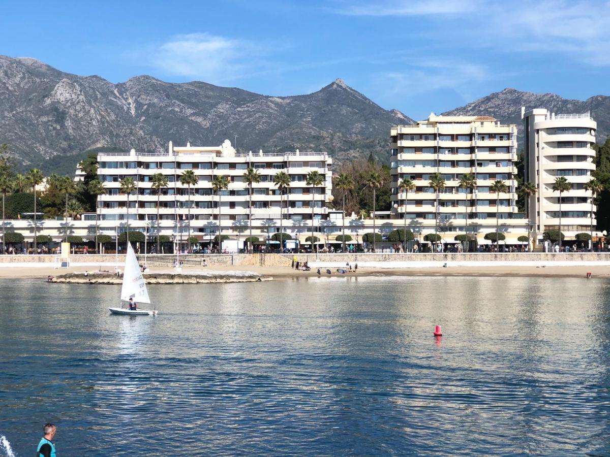 Beach Front Apartment-1St Line Marbella Eksteriør billede