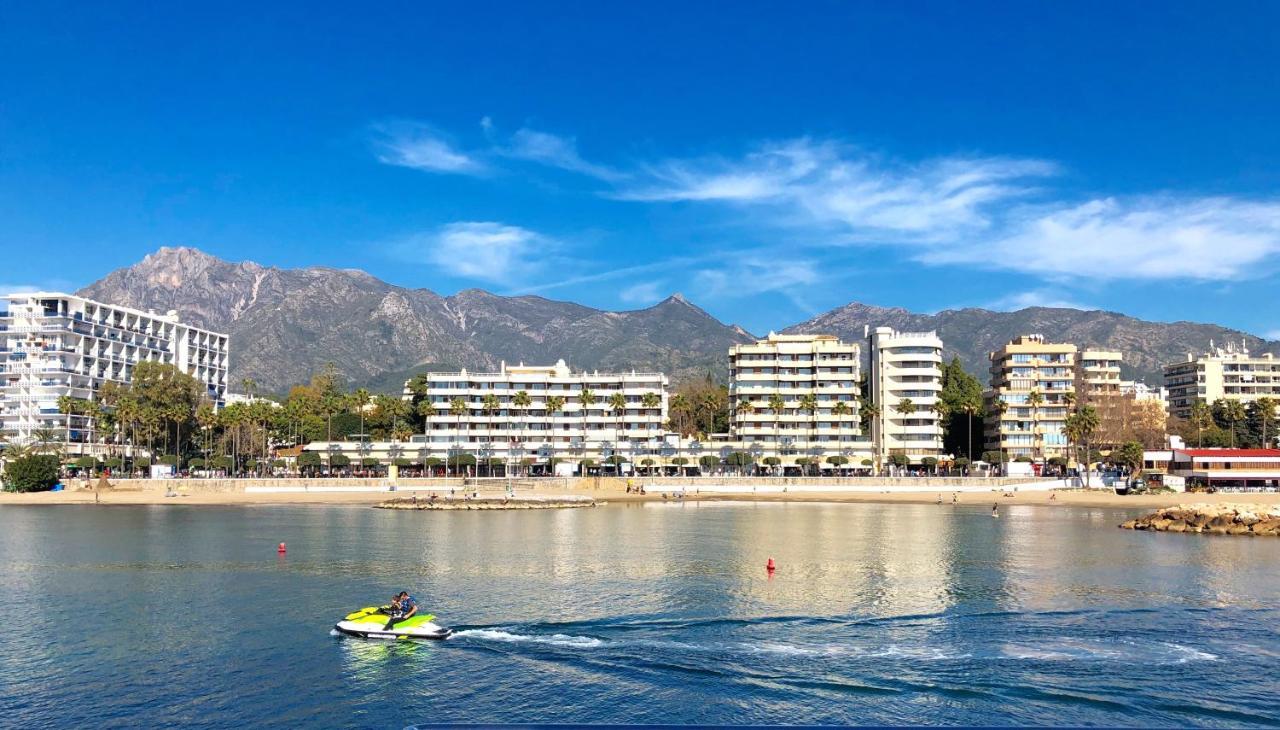 Beach Front Apartment-1St Line Marbella Eksteriør billede
